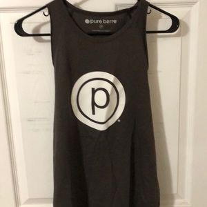 Pure Barre circle P tank. Sz M.